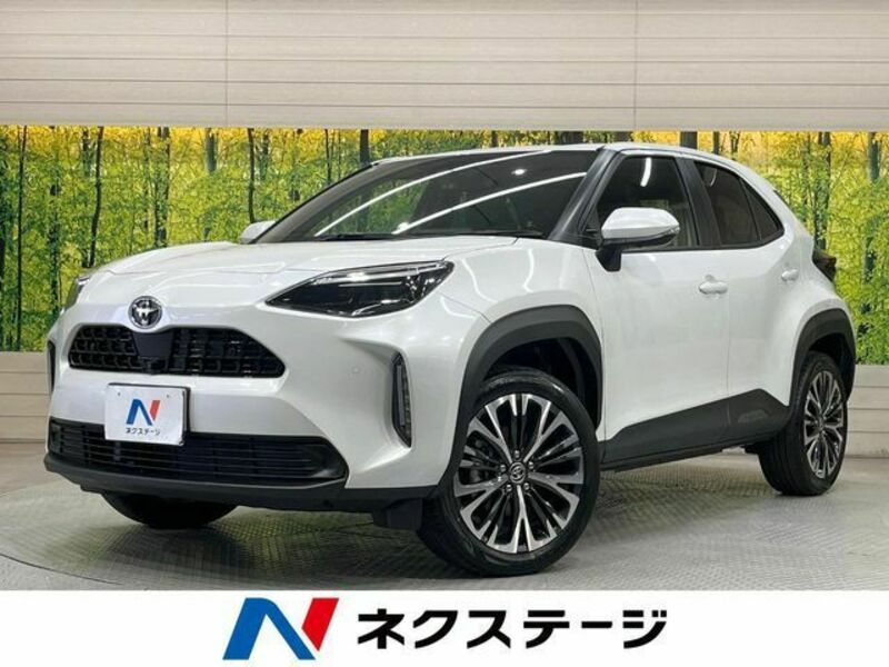 YARIS CROSS