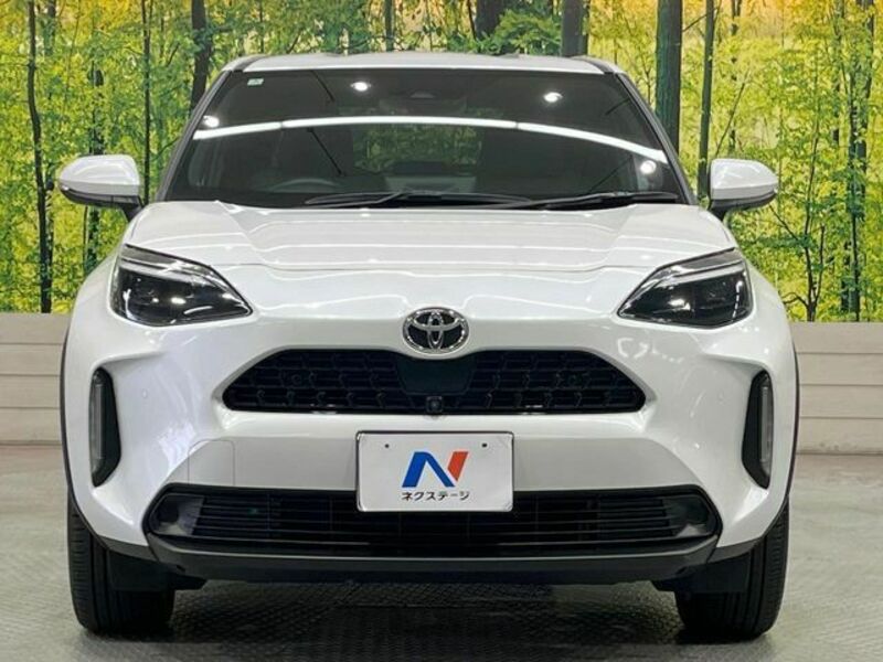 YARIS CROSS
