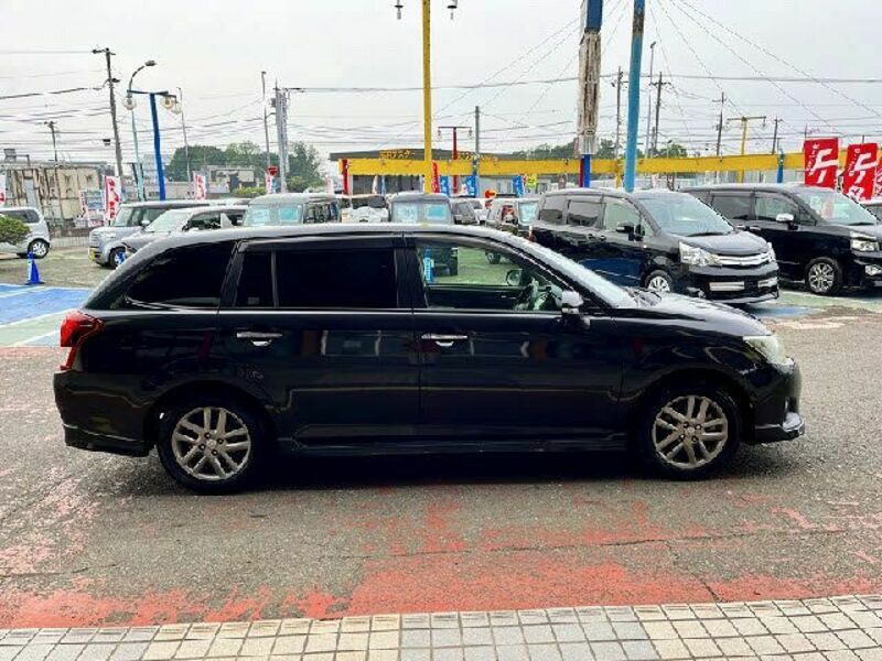 COROLLA FIELDER