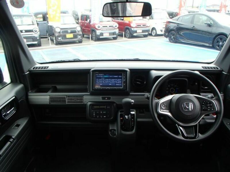 N-VAN