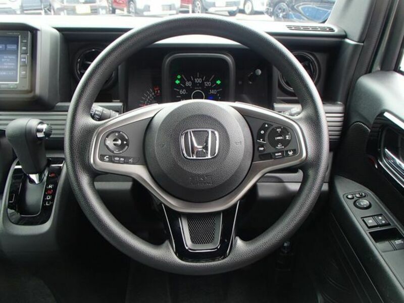 N-VAN