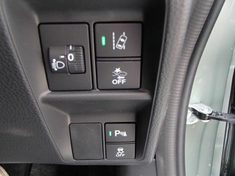 N-VAN