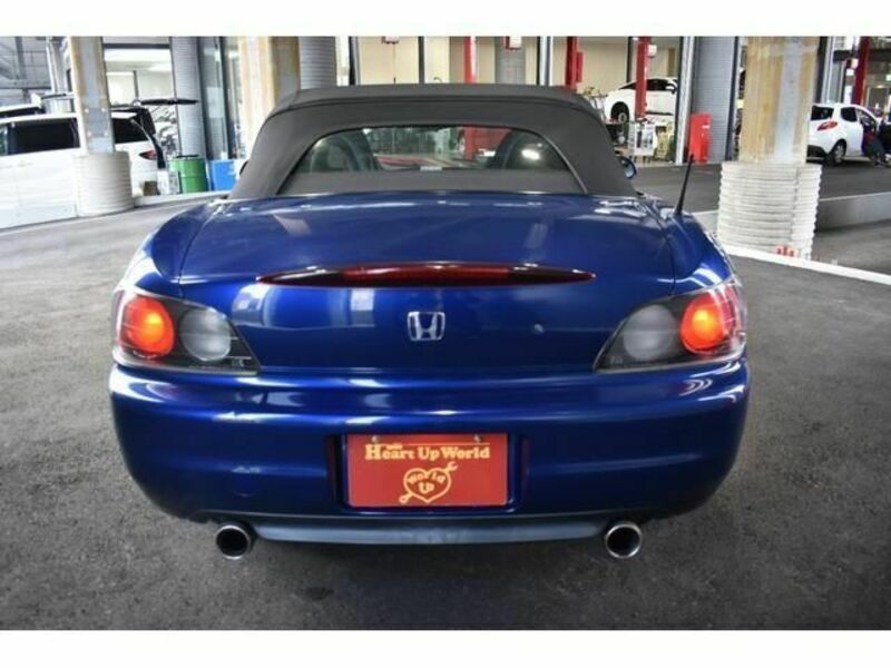 S2000