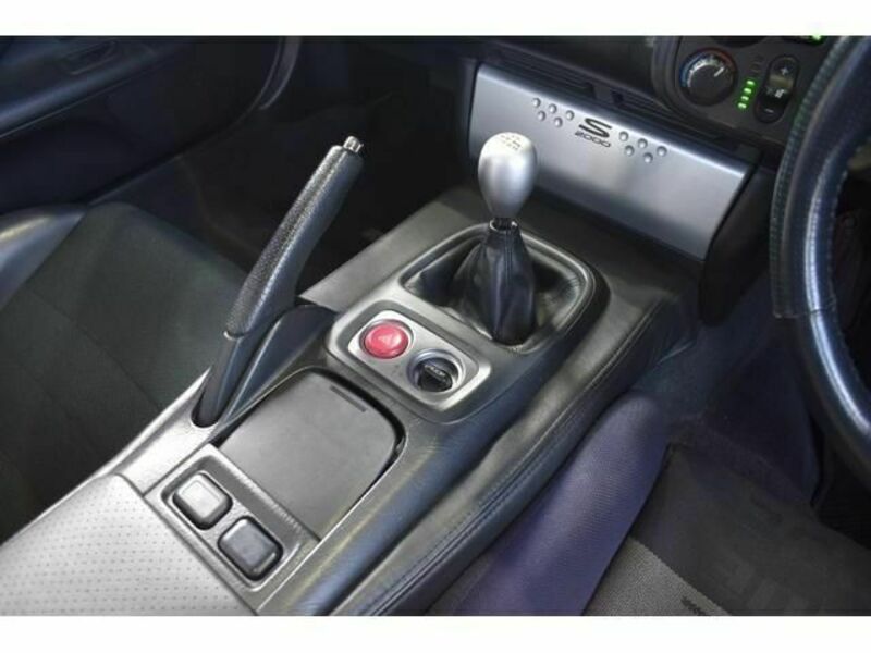 S2000
