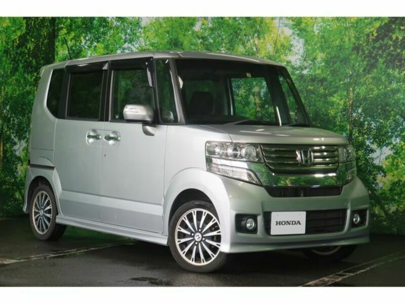 HONDA N BOX CUSTOM