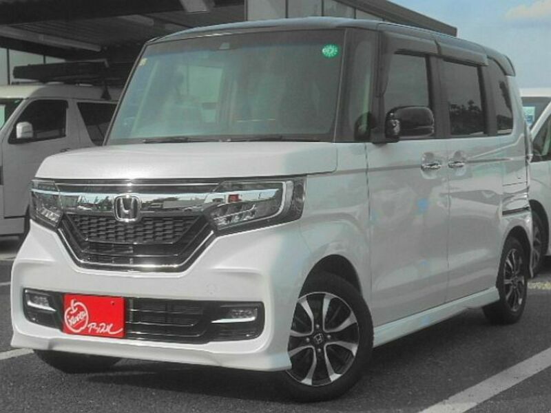 HONDA N BOX CUSTOM