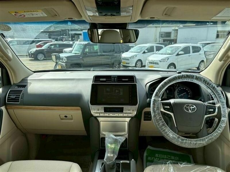 LAND CRUISER PRADO-1