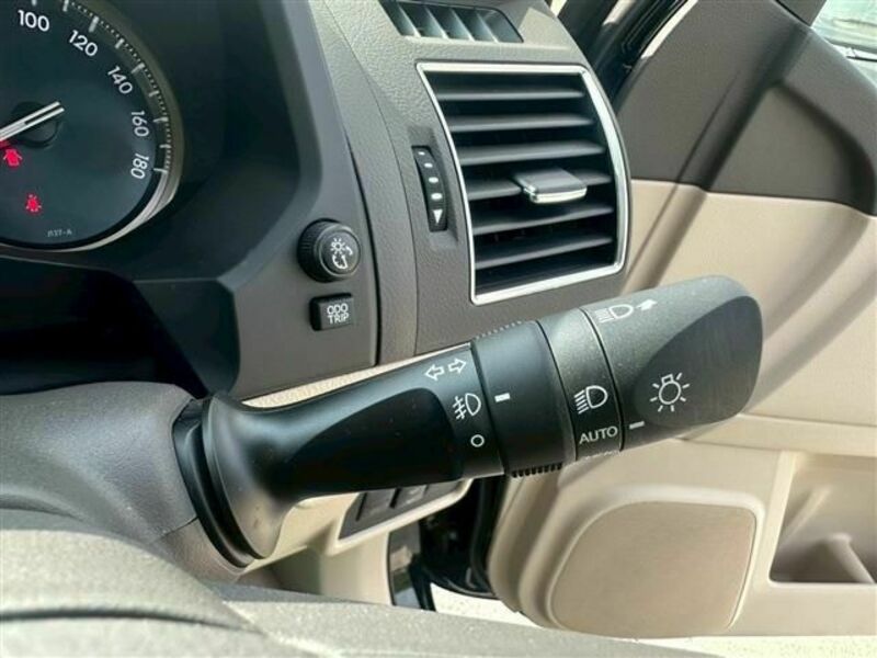 LAND CRUISER PRADO-27