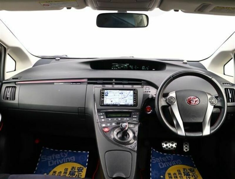 PRIUS-3