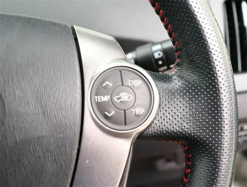 PRIUS-15