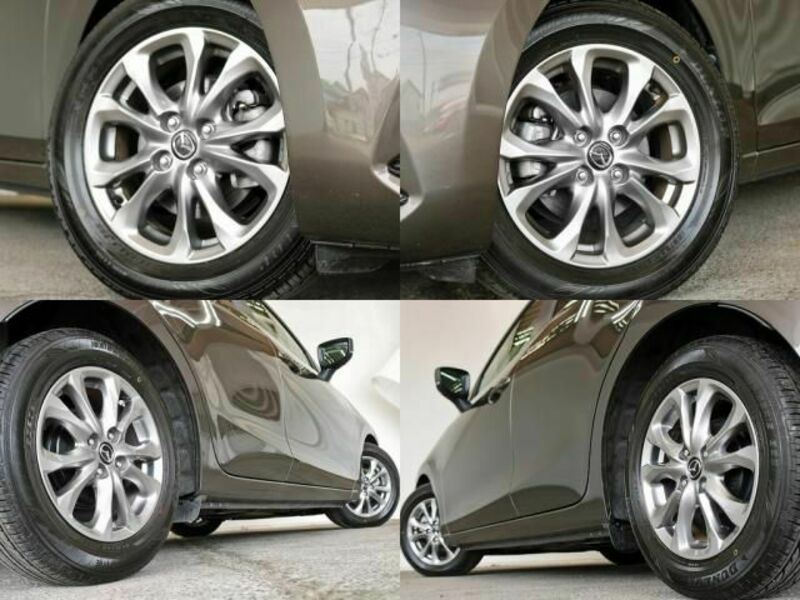 MAZDA2
