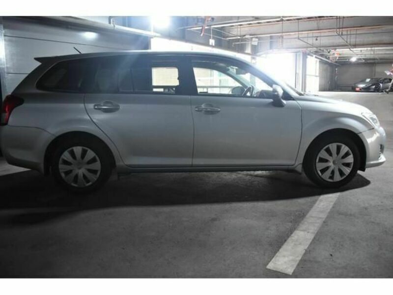 COROLLA FIELDER