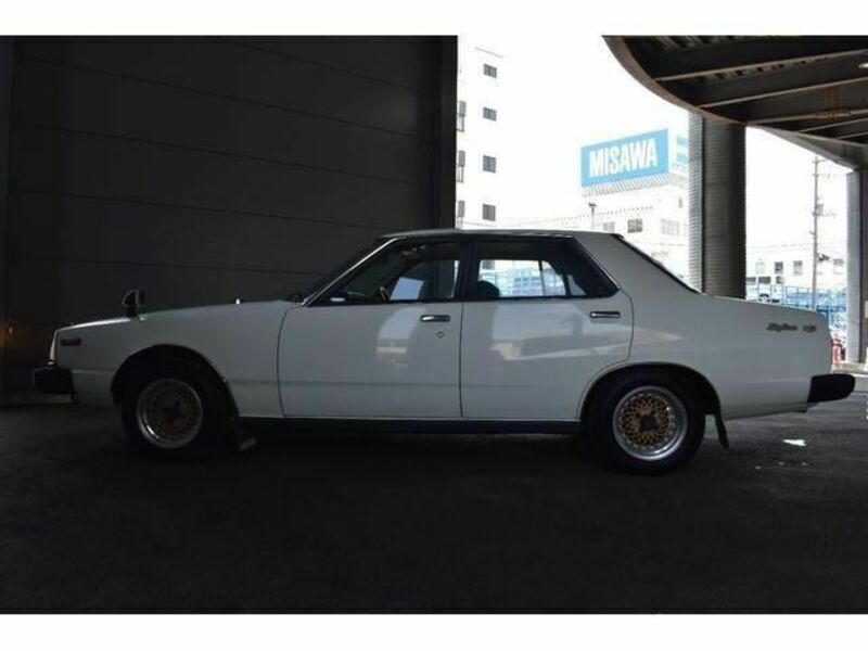 SKYLINE