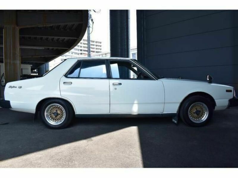 SKYLINE