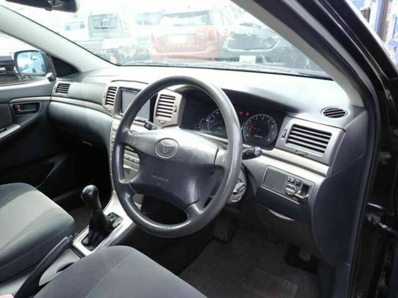 COROLLA FIELDER