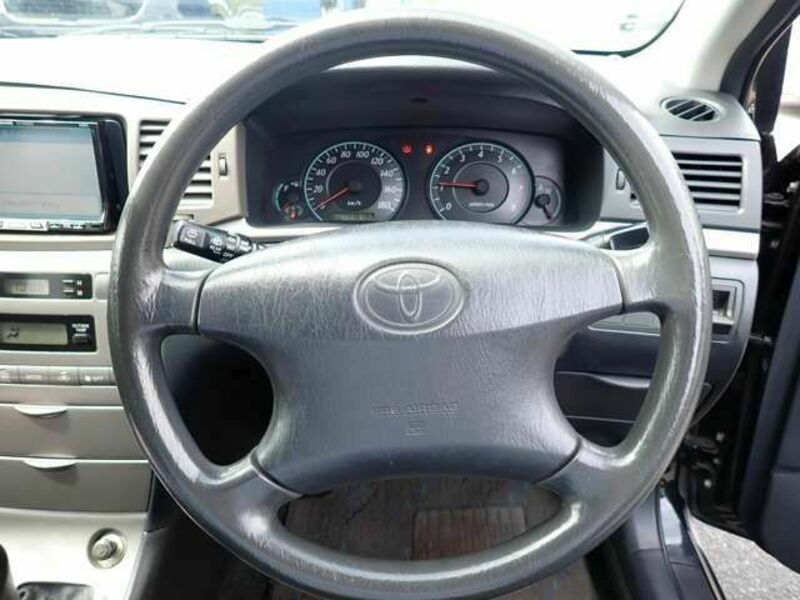 COROLLA FIELDER