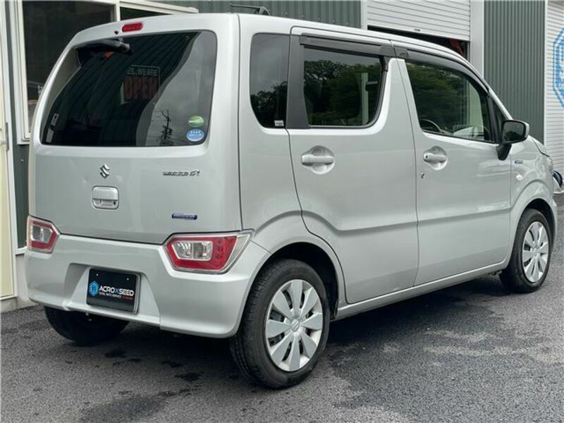 WAGON R
