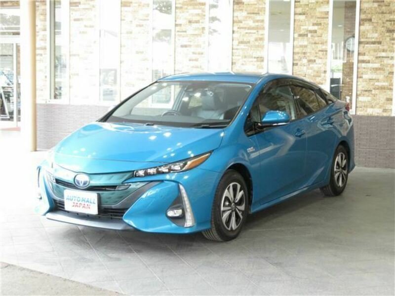 TOYOTA　PRIUS PHV