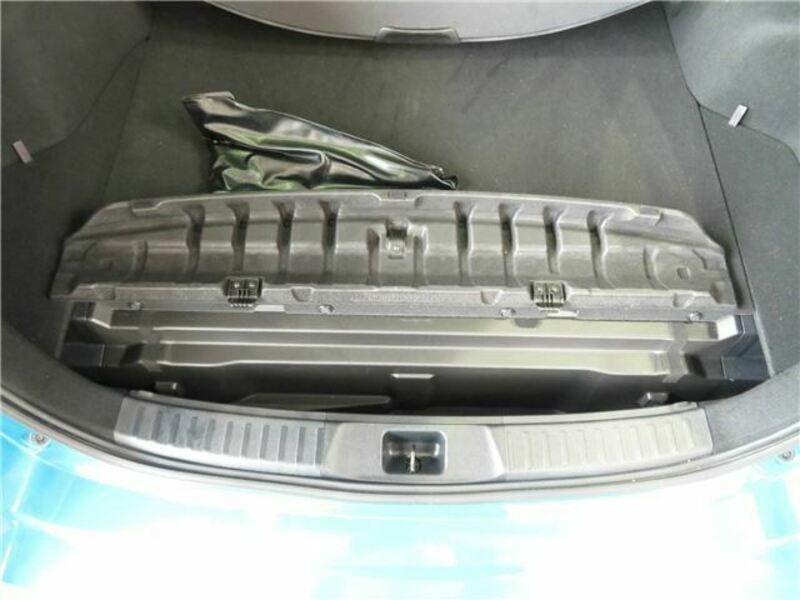 PRIUS PHV-35