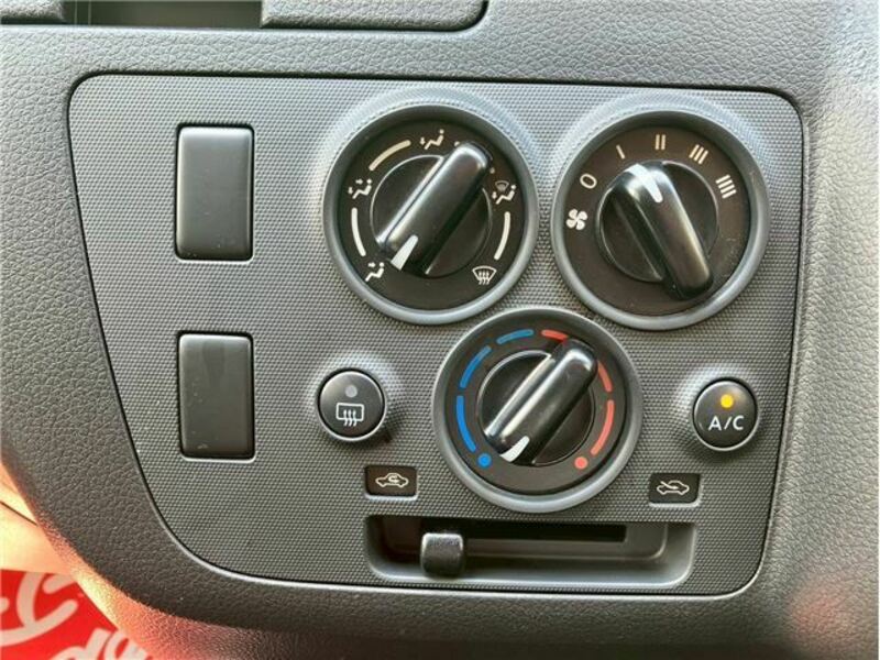 CARAVAN VAN