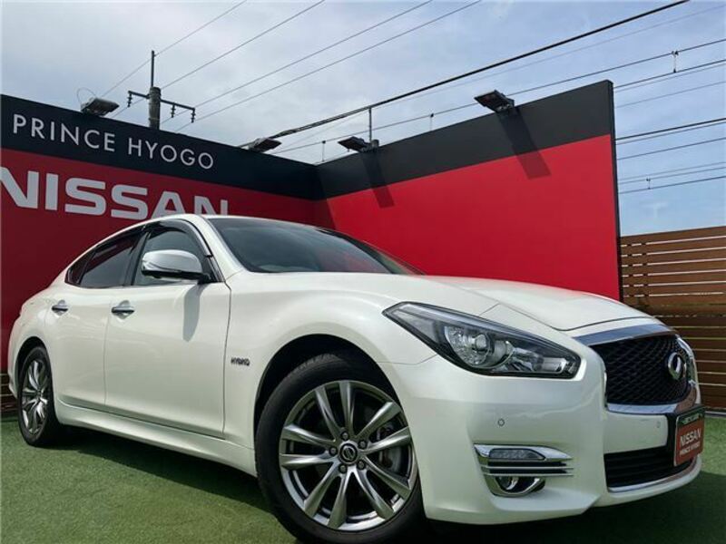NISSAN FUGA HYBRID