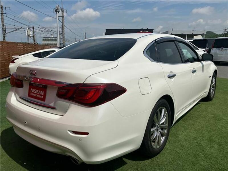 FUGA HYBRID