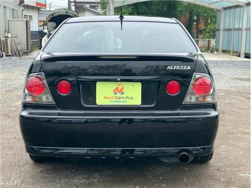 ALTEZZA