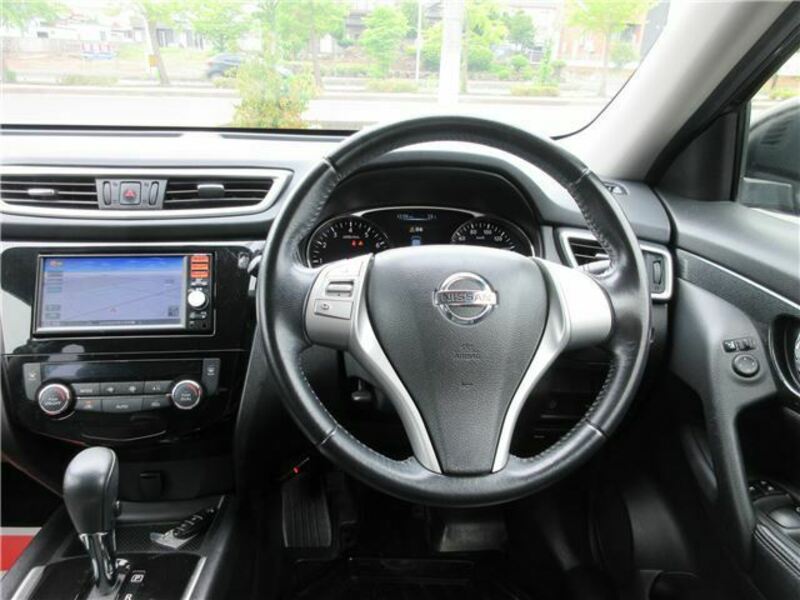 X-TRAIL-10