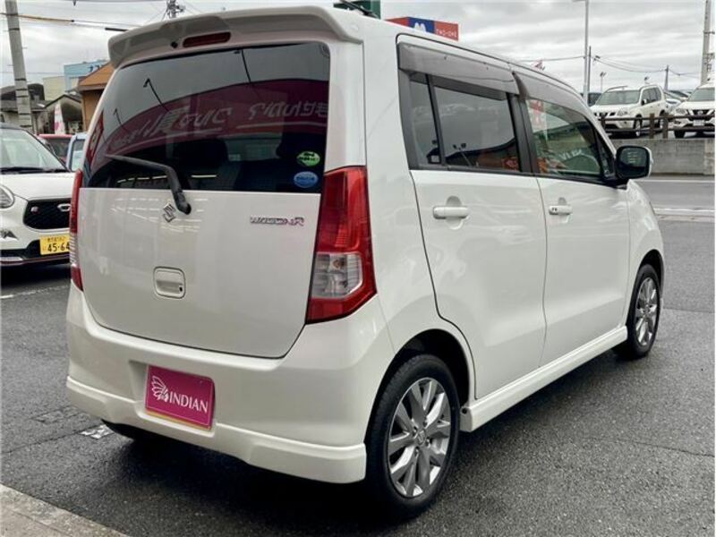 WAGON R