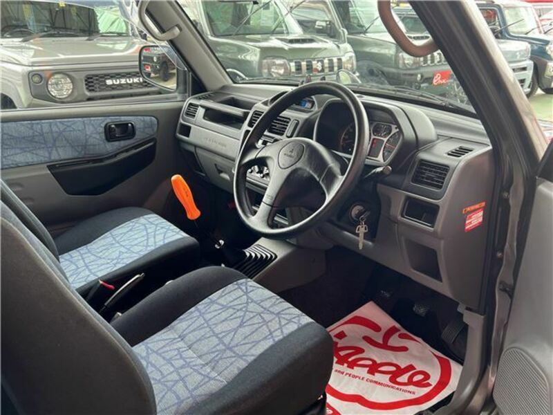 PAJERO MINI