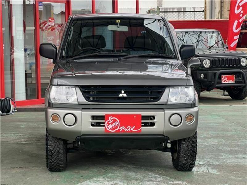 PAJERO MINI