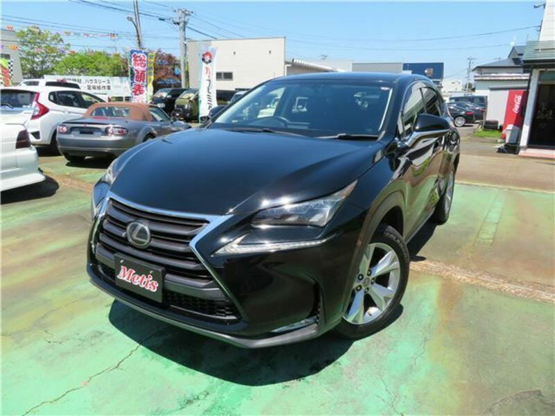 LEXUS NX