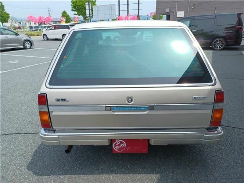 GLORIA WAGON-5