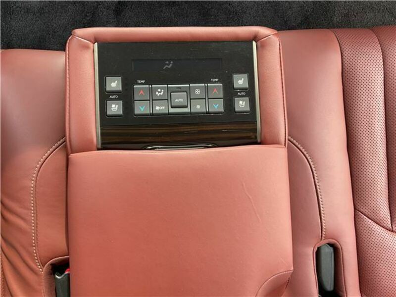 LX