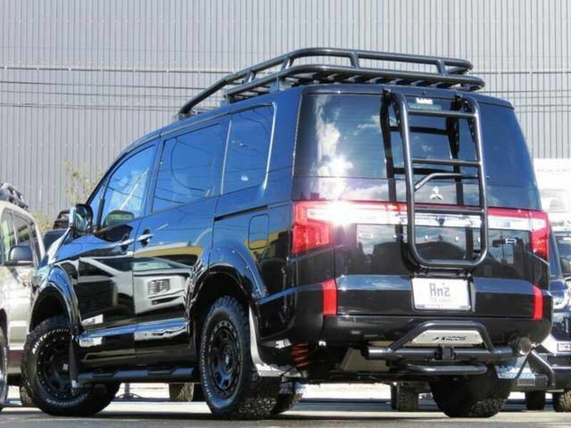 DELICA D5