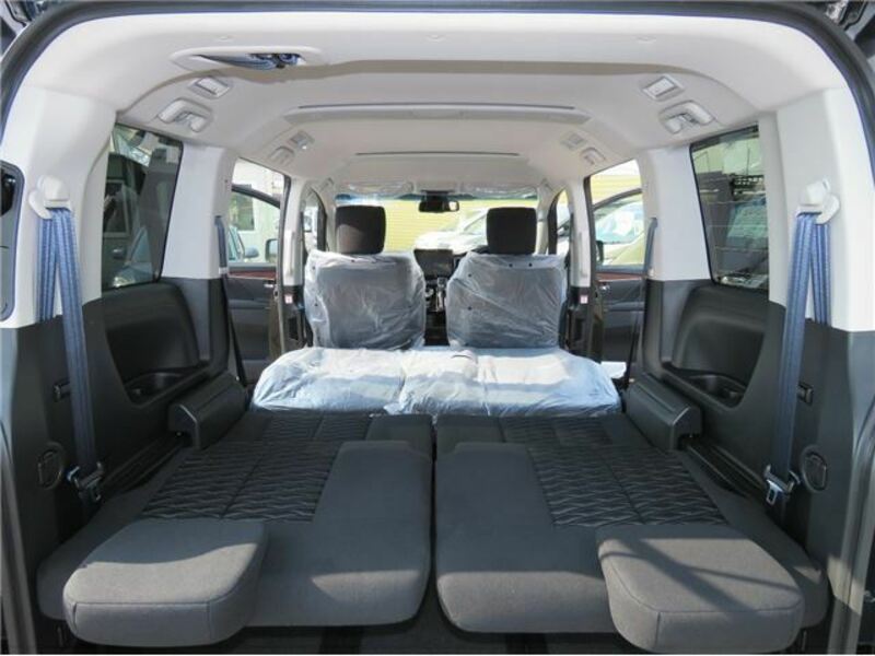 DELICA D5