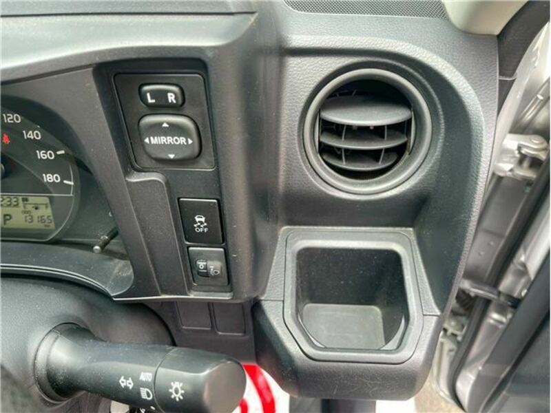 SUCCEED VAN