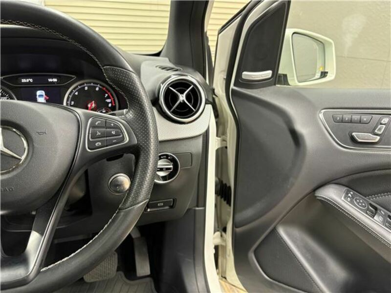 B-CLASS