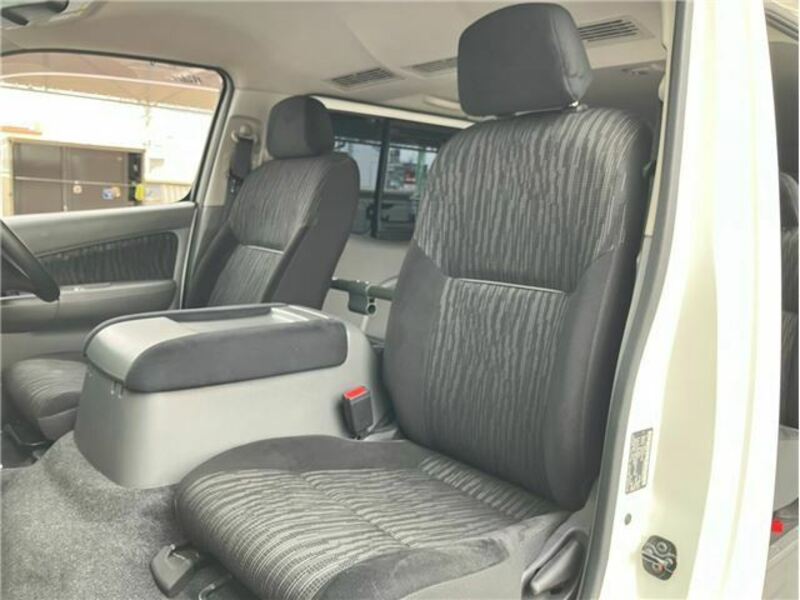 NV350 CARAVAN