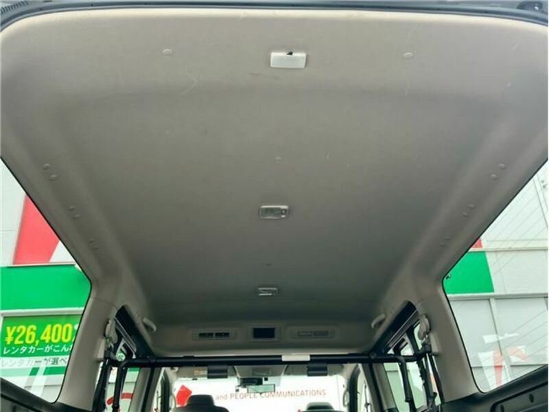 CARAVAN VAN