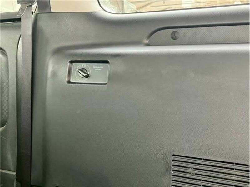 CARAVAN VAN