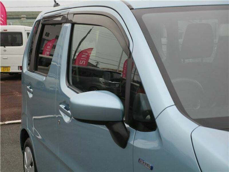 WAGON R-7