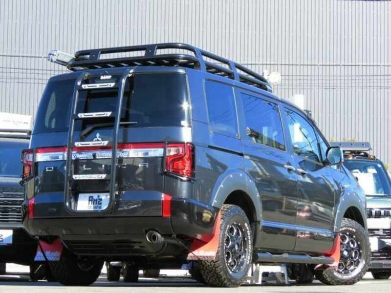 DELICA D5