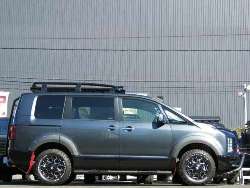 DELICA D5
