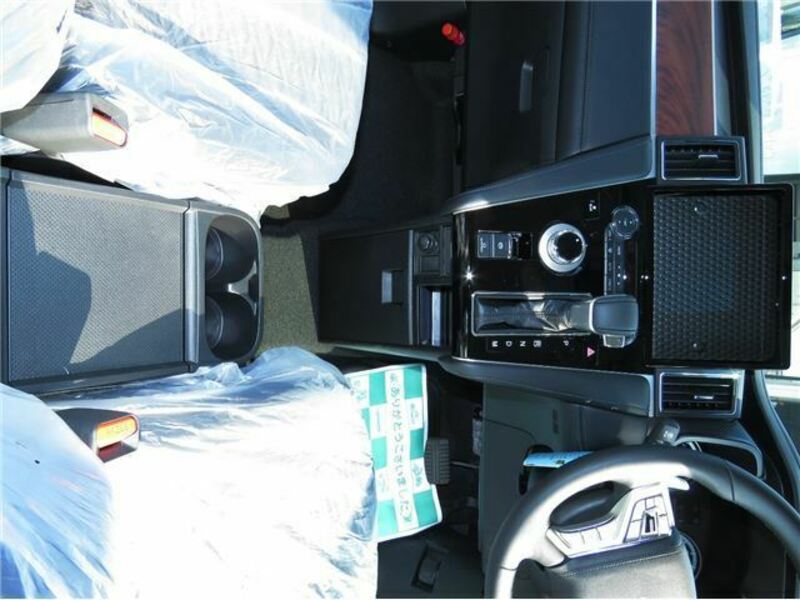DELICA D5