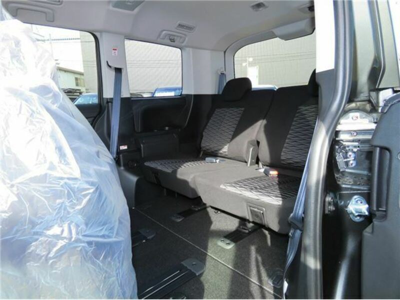 DELICA D5