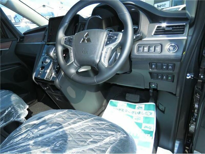 DELICA D5