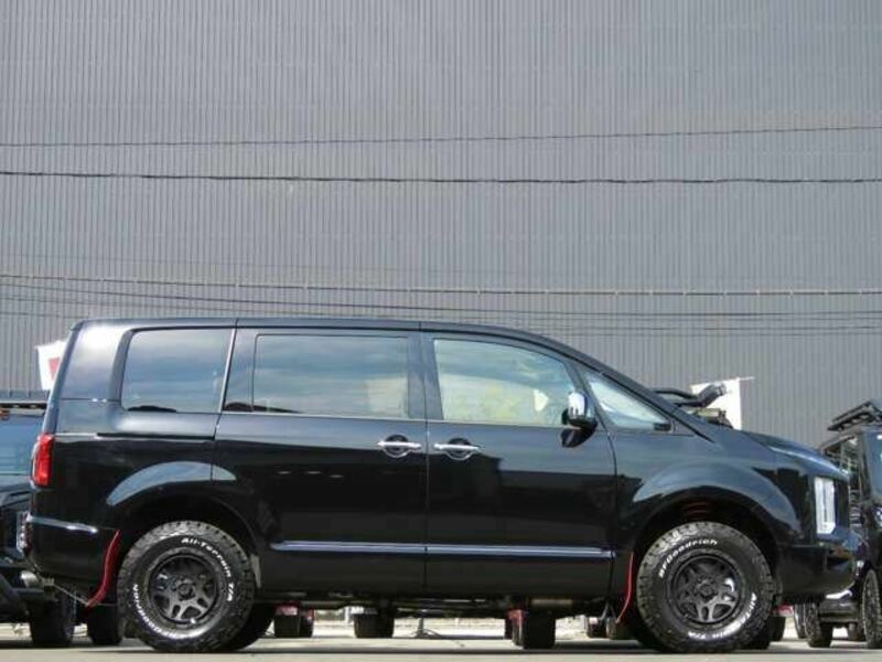 DELICA D5