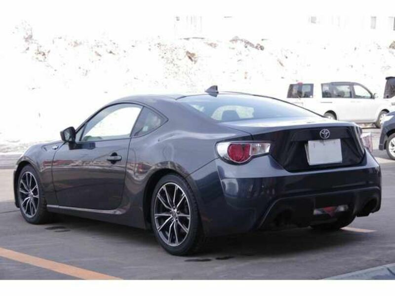 86