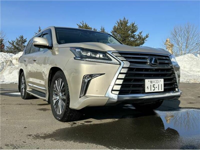 LEXUS LX